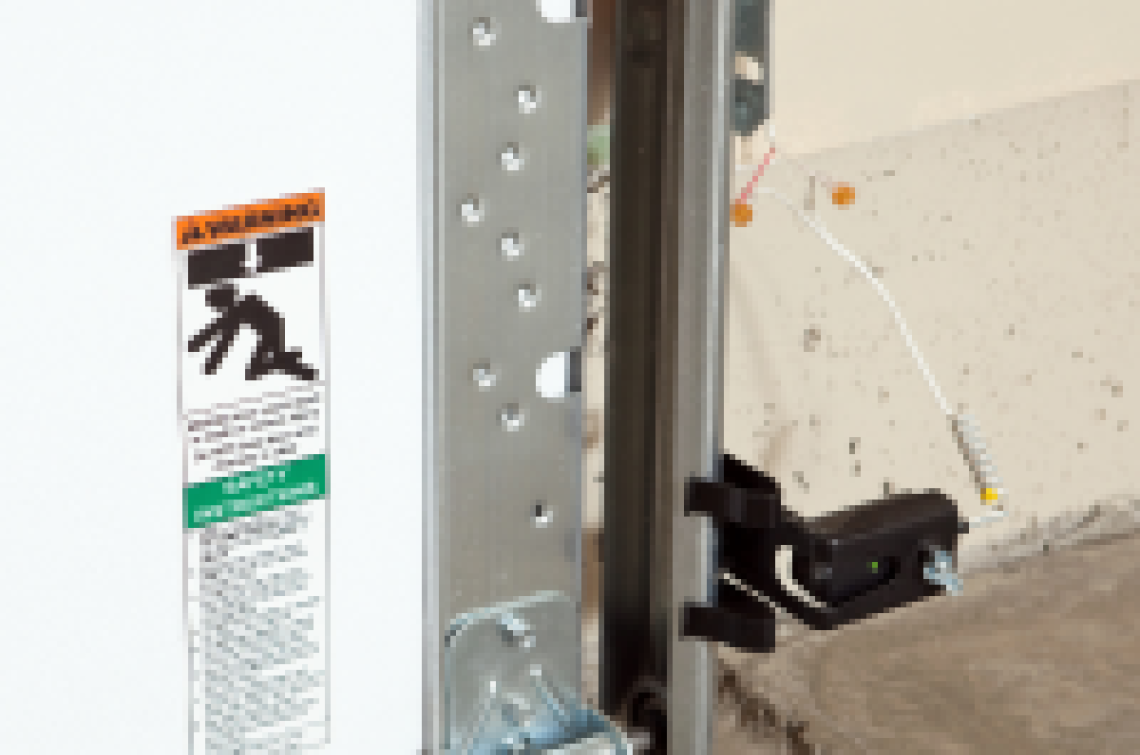 Comment aligner les capteurs d&rsquo;une porte de garage
